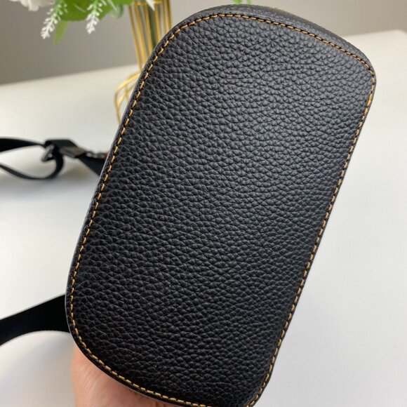 NWT, Coach CB928 Hudson Small Pack in Signature Canvas, Mahogany Black - Picture 5 of 8